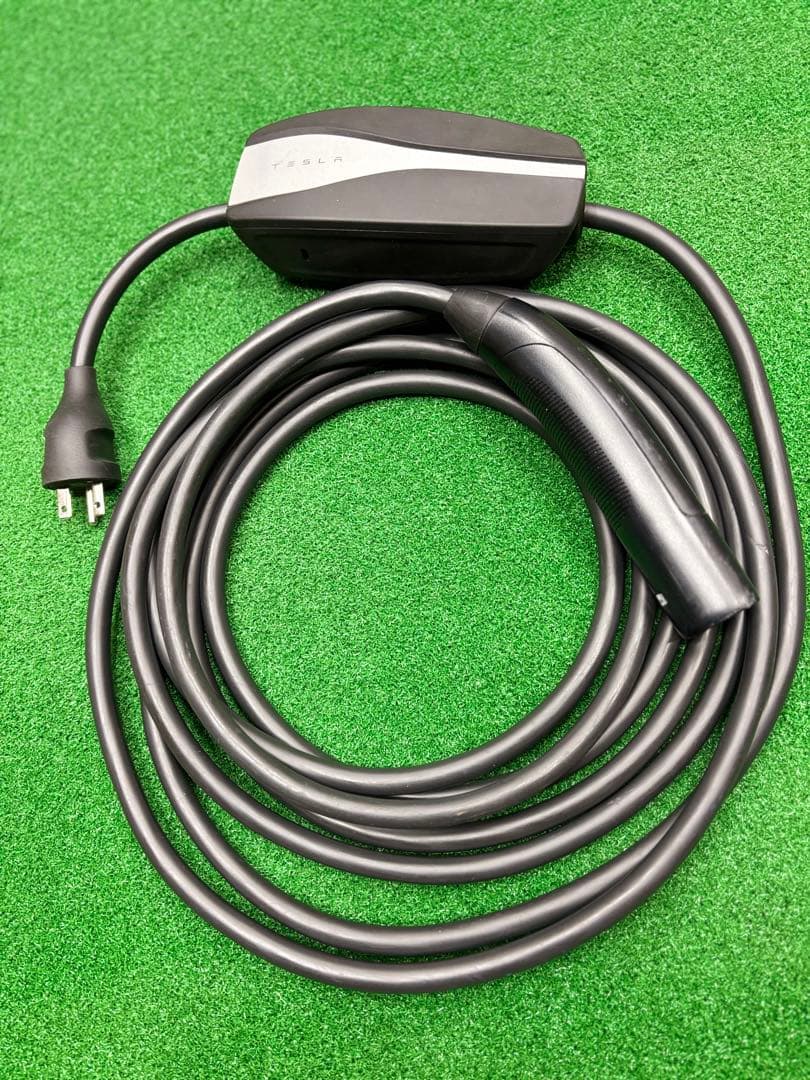 TESLA 充電ケーブル モバイルコネクター