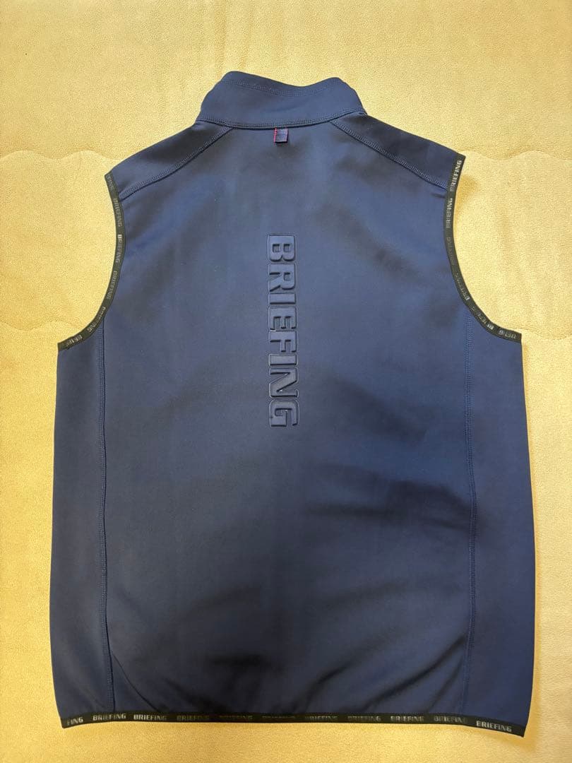 BRIEFINGブリーフィングゴルフストレッチ 3Dロゴベスト　極美品