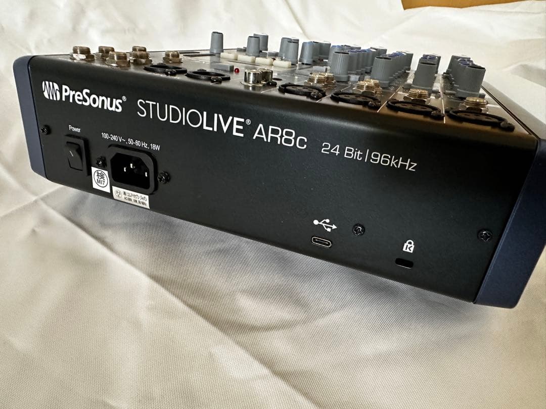 PreSonus STUDIO LIVE AR8c ハイブリッドアナログミキサー