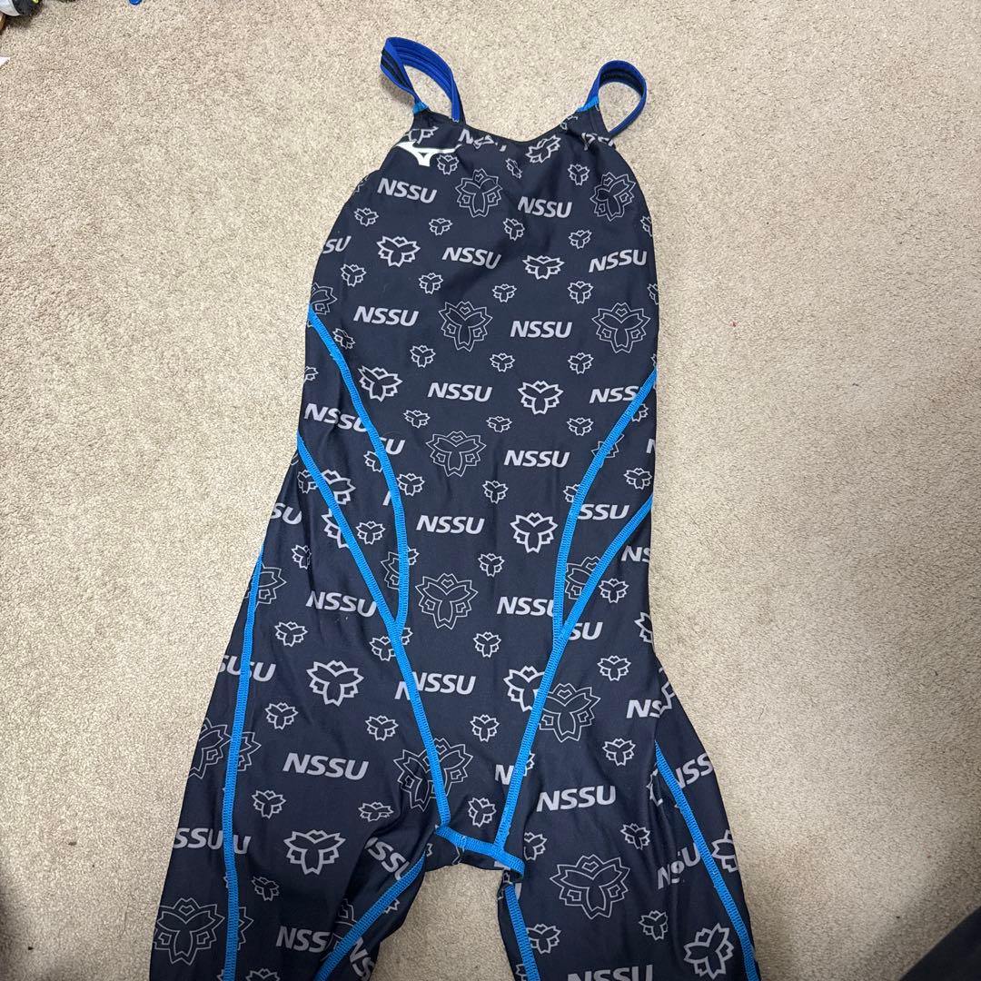 NSSU スポーツ用水着 黒/青