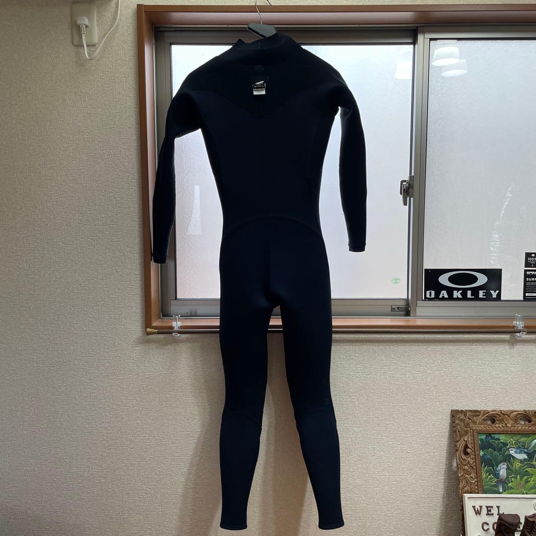 オニールウエットスーツ、販売