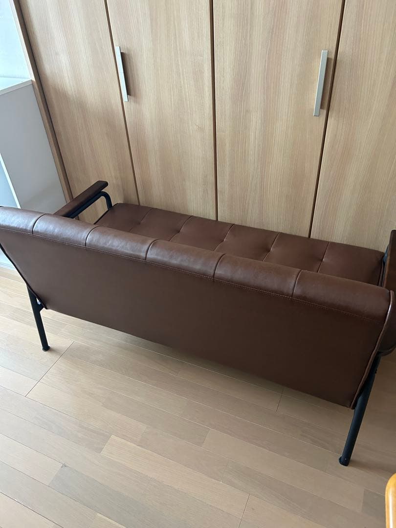 ブラウン合成皮革ソファ