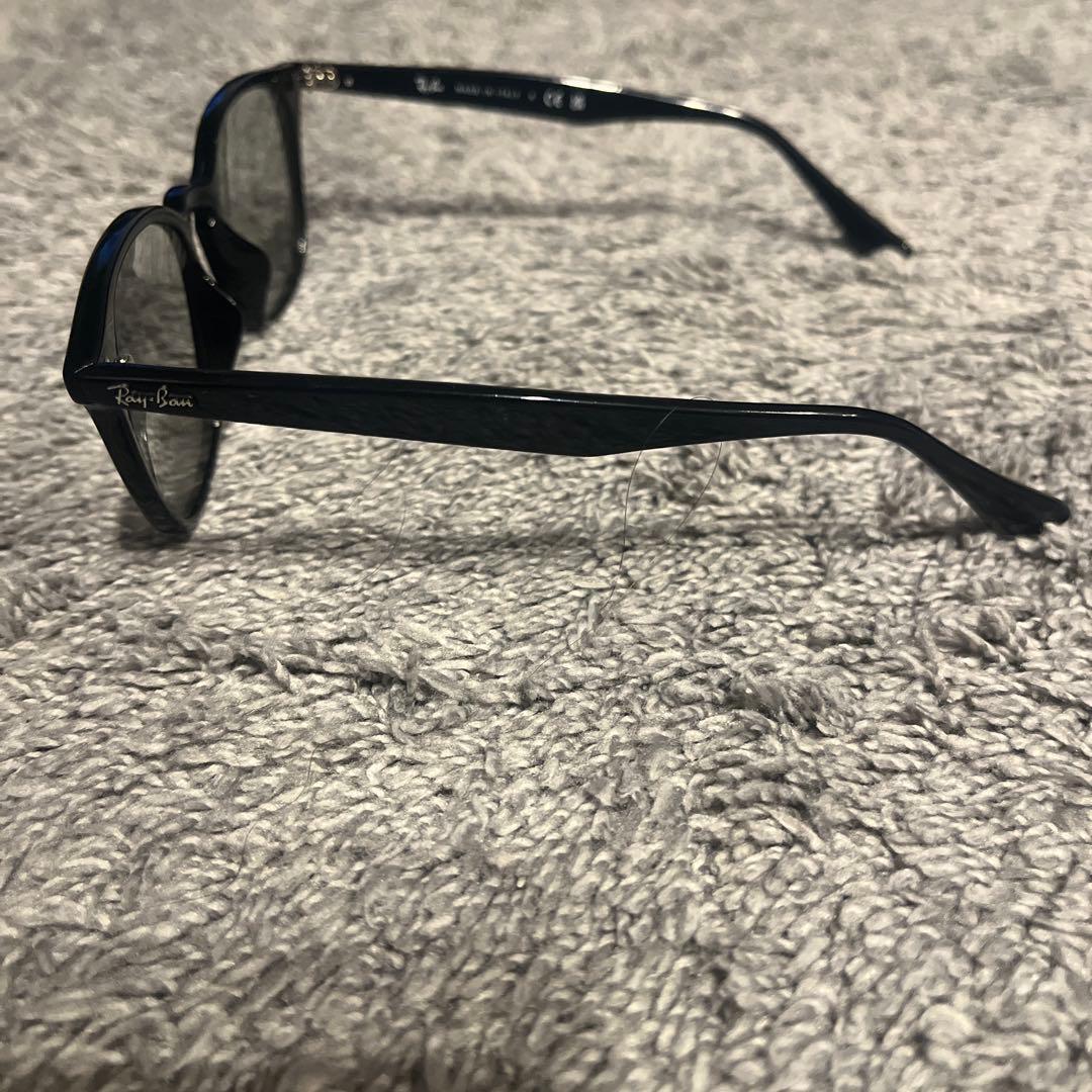 Ray-Ban RB 4258-F 601/87ボストン型 サングラス