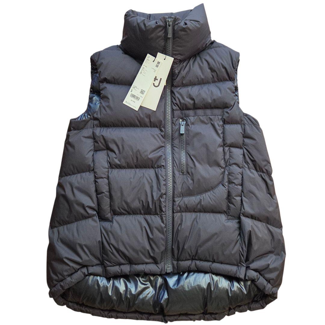 【新品タグ付き】ユニクロ　+J 　ダウンボリュームベスト　Ｓ　ネイビー