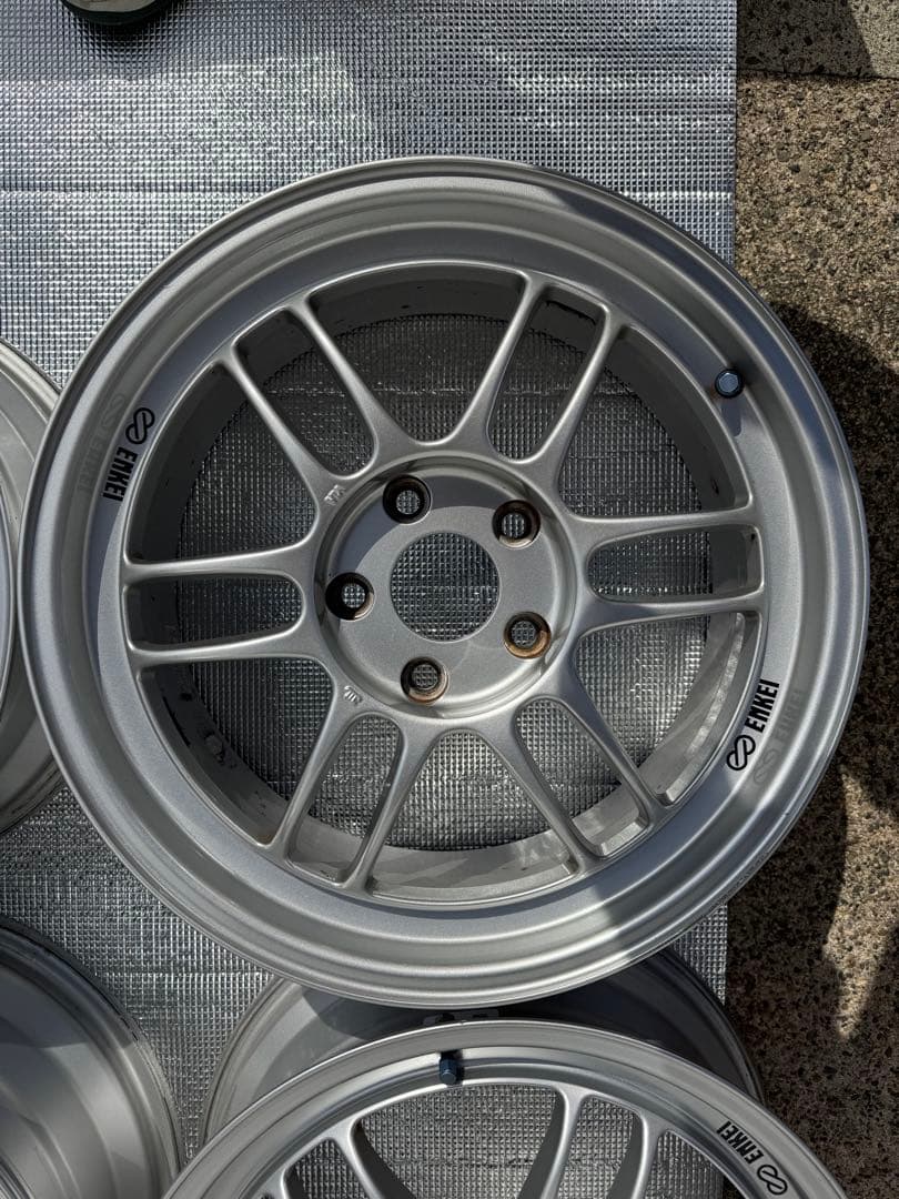 RPF1 17インチ ホイールセット PCD114.3