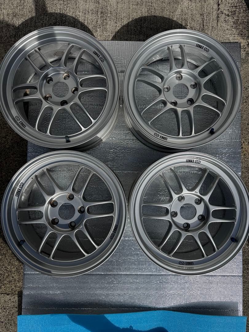 RPF1 17インチ ホイールセット PCD114.3