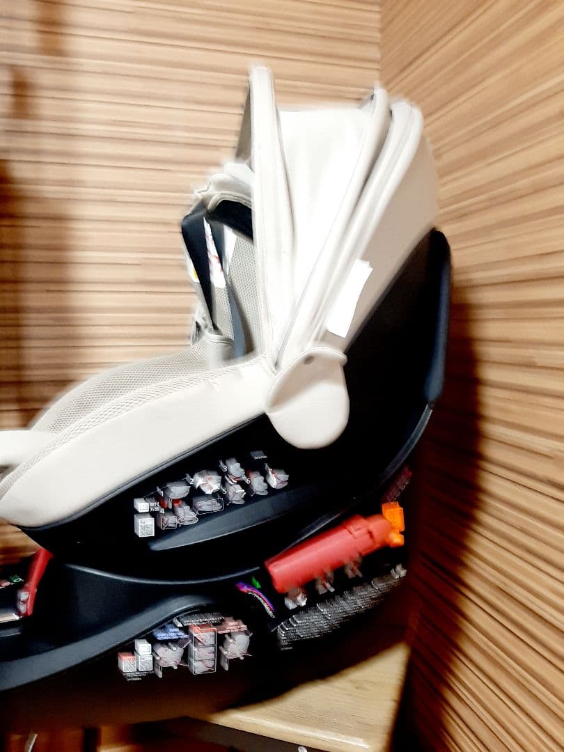 AILEBEBE エールべべ クルット5sグランス　チャイルドシート