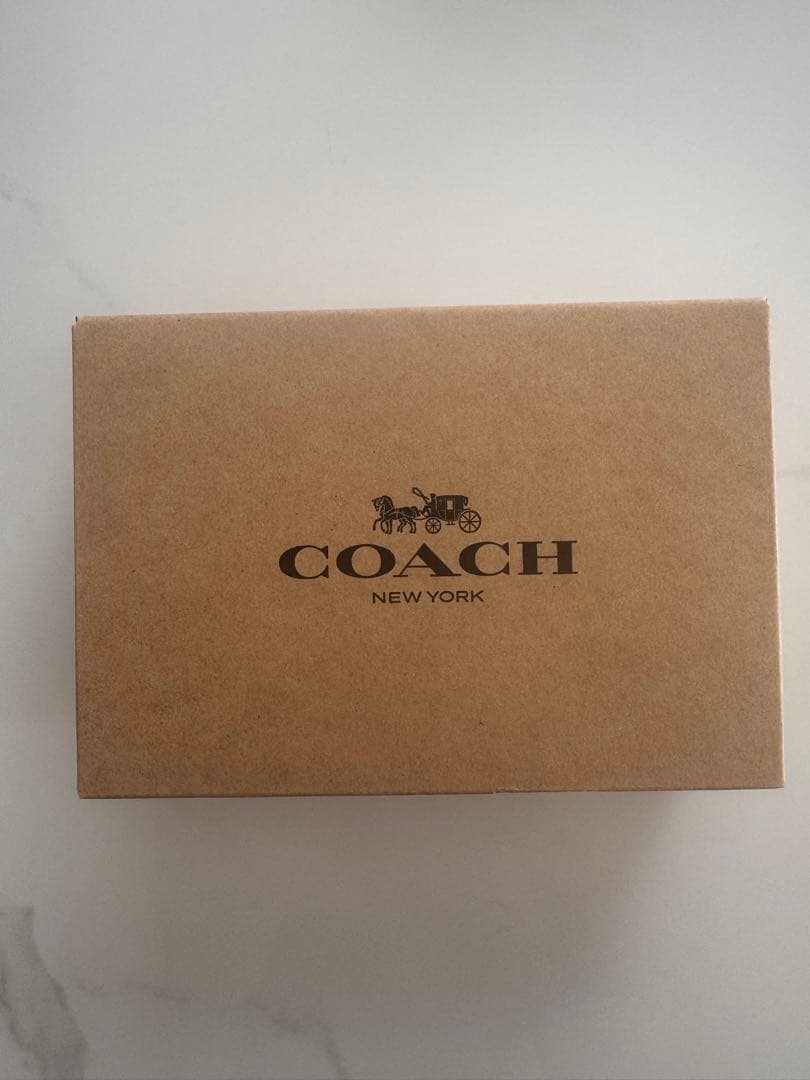 COACH ベージュキーケース ギフトボックス付き 最終値下げ