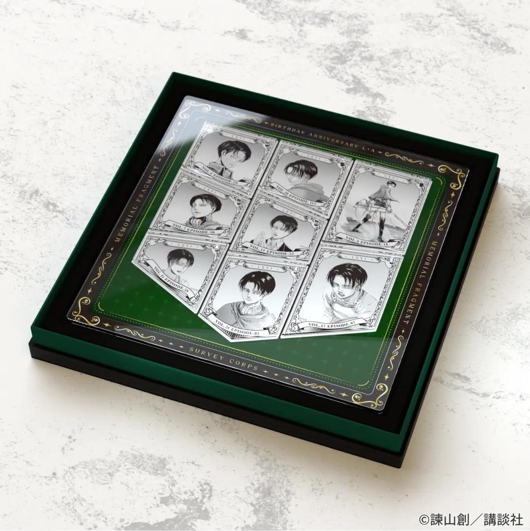 進撃の巨人　リヴァイ　Anique バースデー　アクリルキーホルダー　豪華仕様