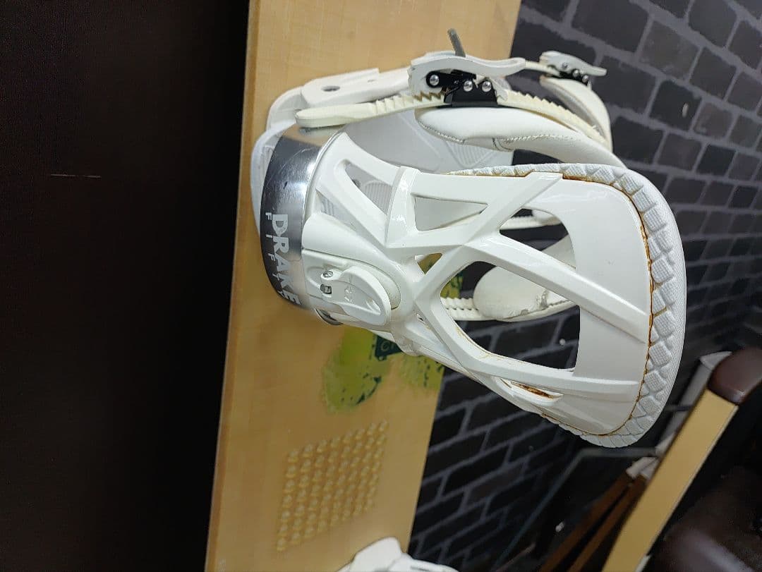 BURTONスノーボード　DRAKEビンディング　２点セット　初心者　ファースト