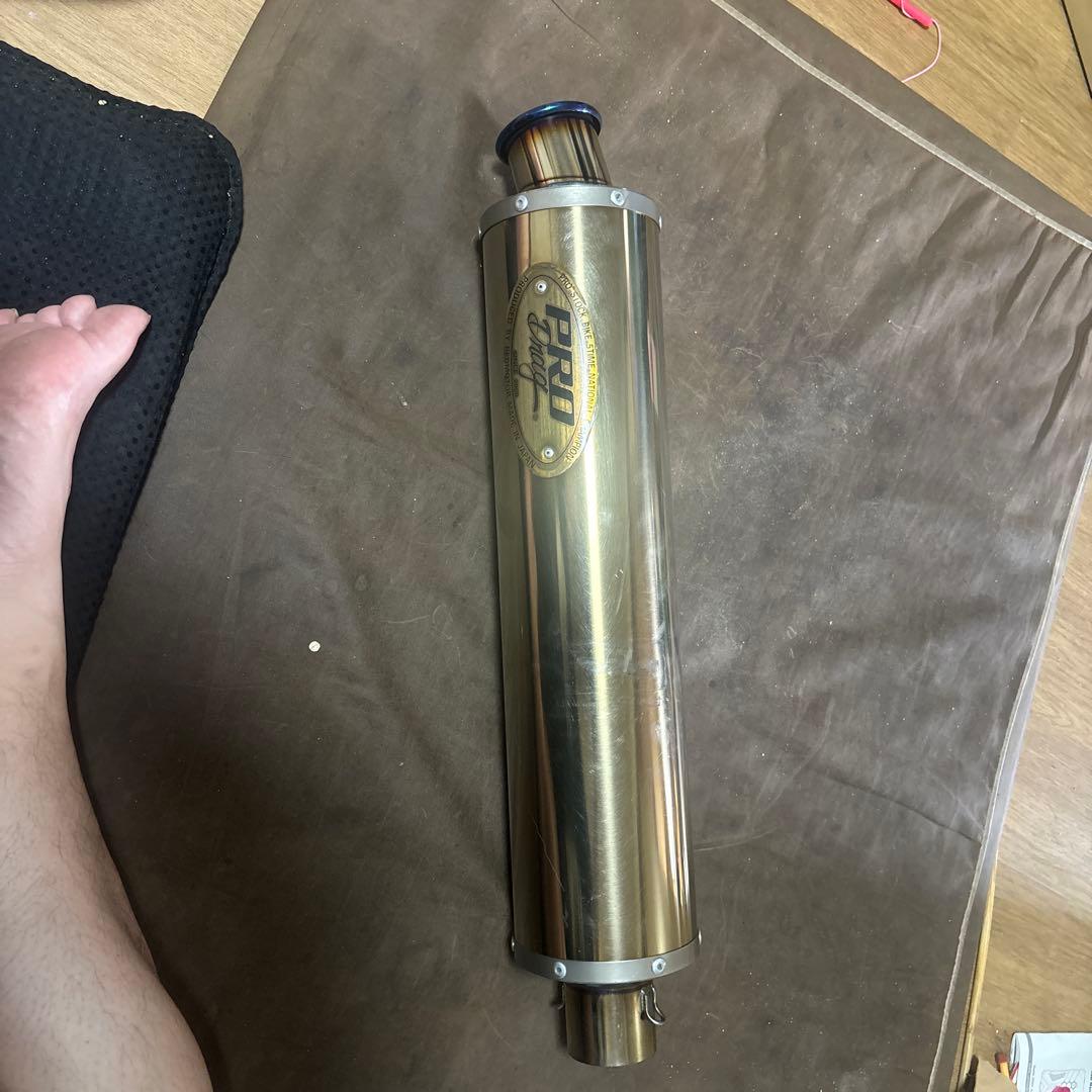 ドラッグレース界の有力プロ・ドラッグ”サイレンサー