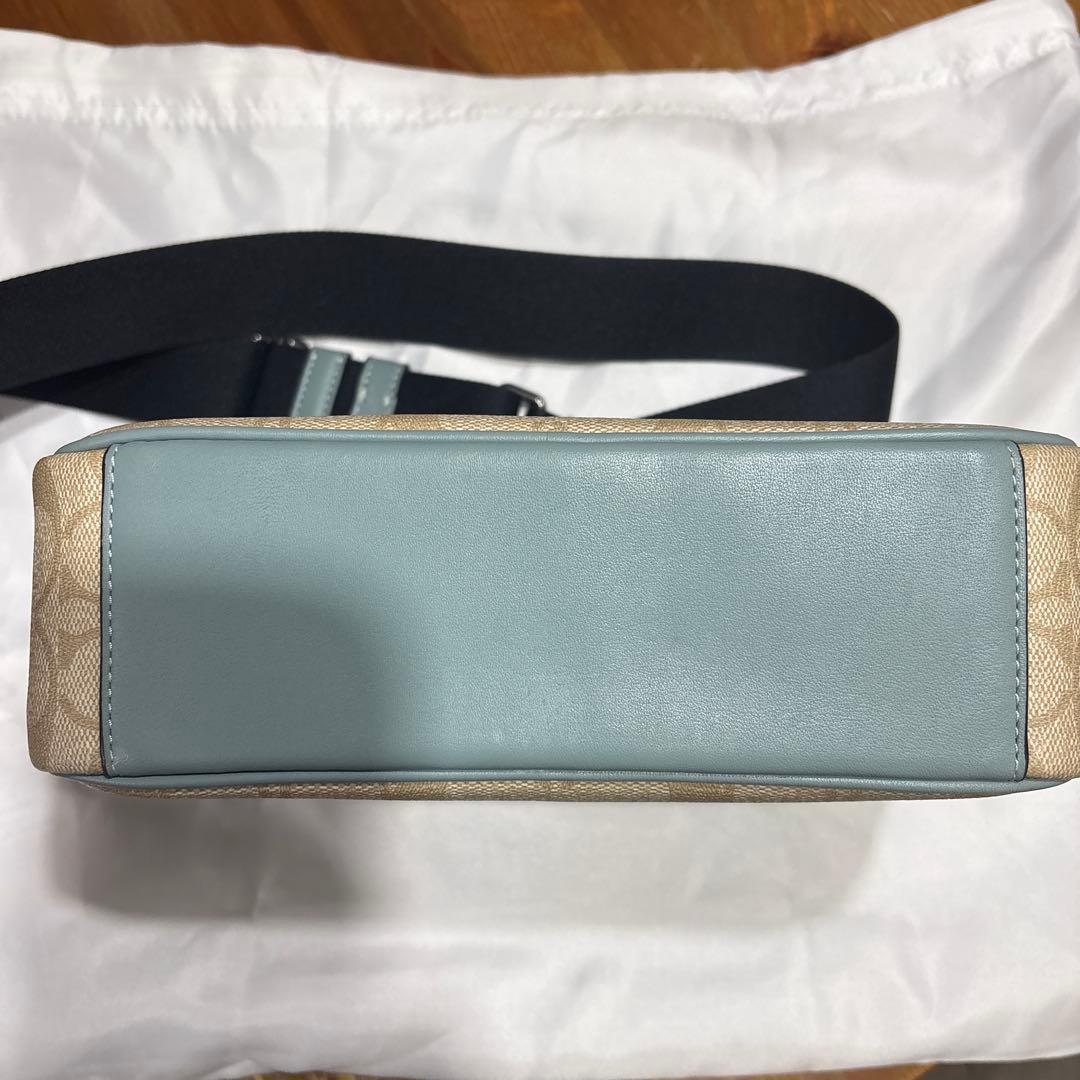 COACH ショルダーバッグ ベージュ/水色