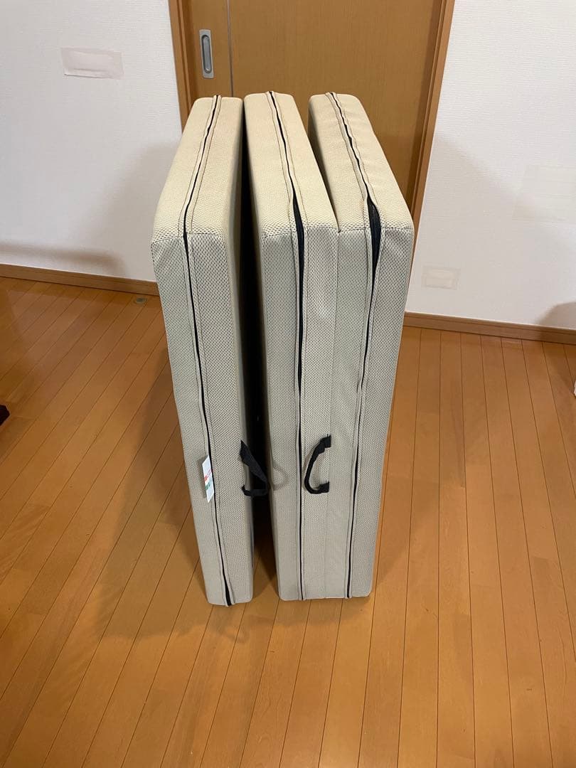 s*様 magniflex マニフレックス　三つ折りシングルマットレス　西川ケー