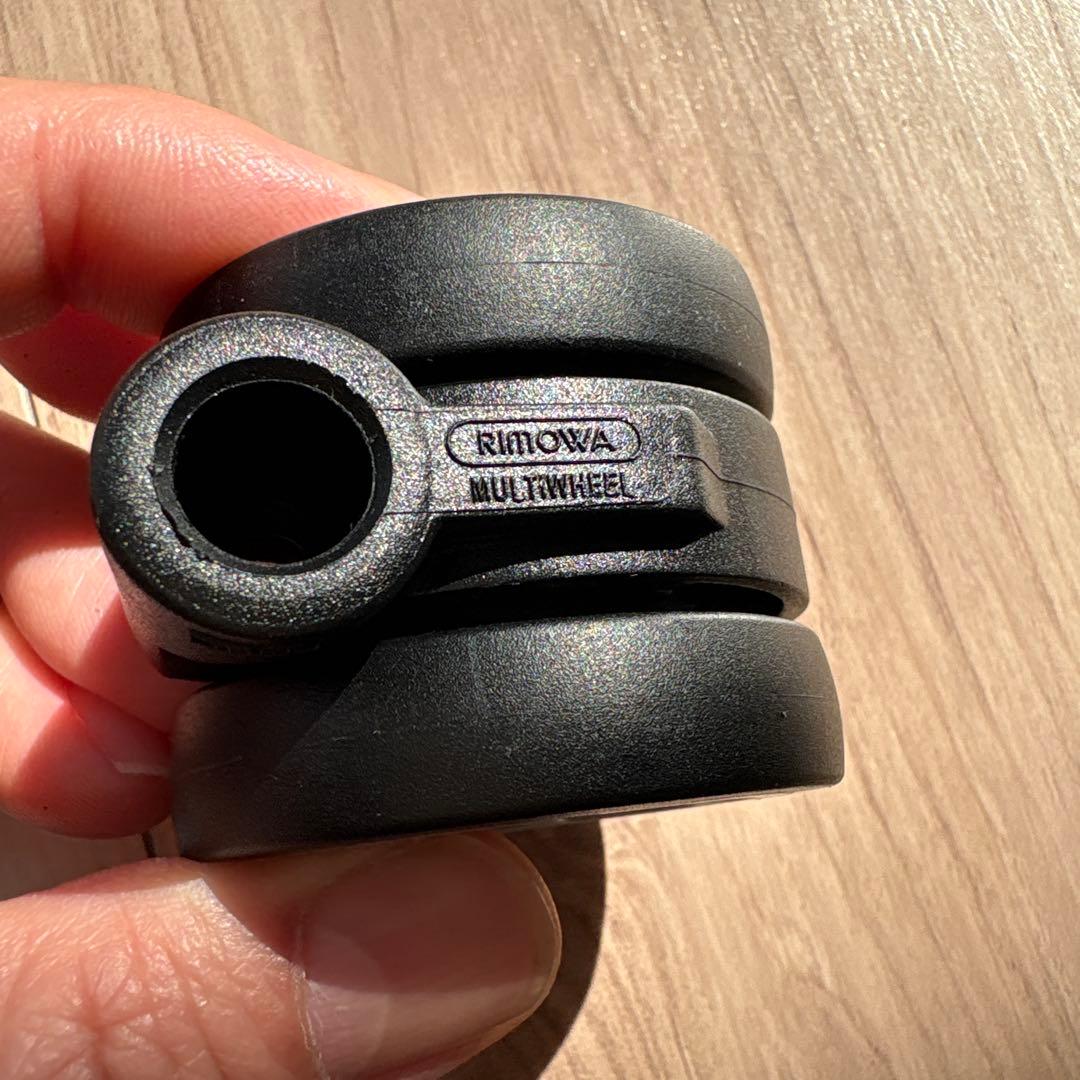 【未使用品】RIMOWA リモワ　4輪　マルチホイール　キャスター
