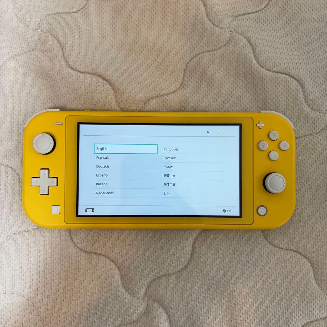Nintendo Switch Lite イエロー 充電器 箱付き