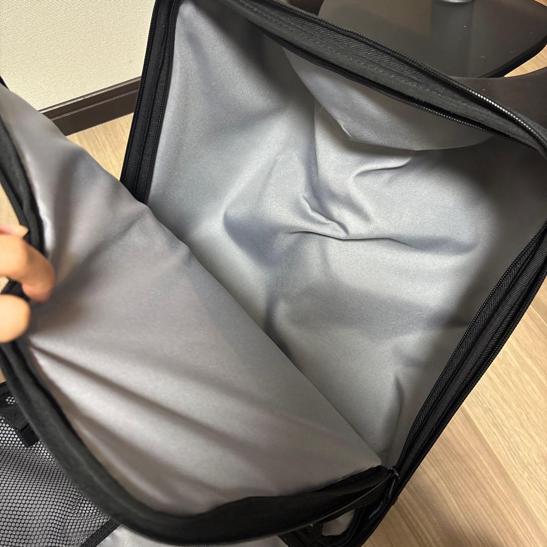 正規店購入　マイクロスケーター　ラゲッジイージー　子供が乗れるスーツケース