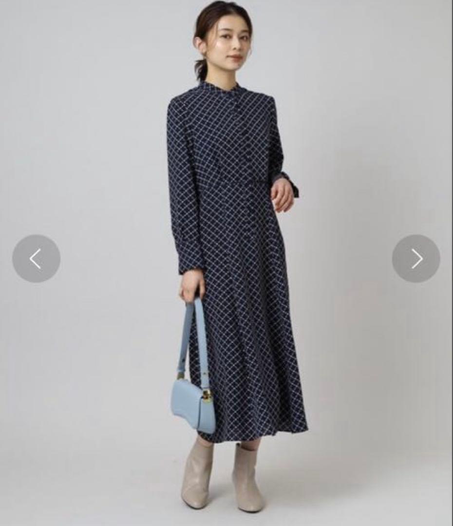 UNTITLED 【細見えが叶う】チェーン柄 プリントワンピース