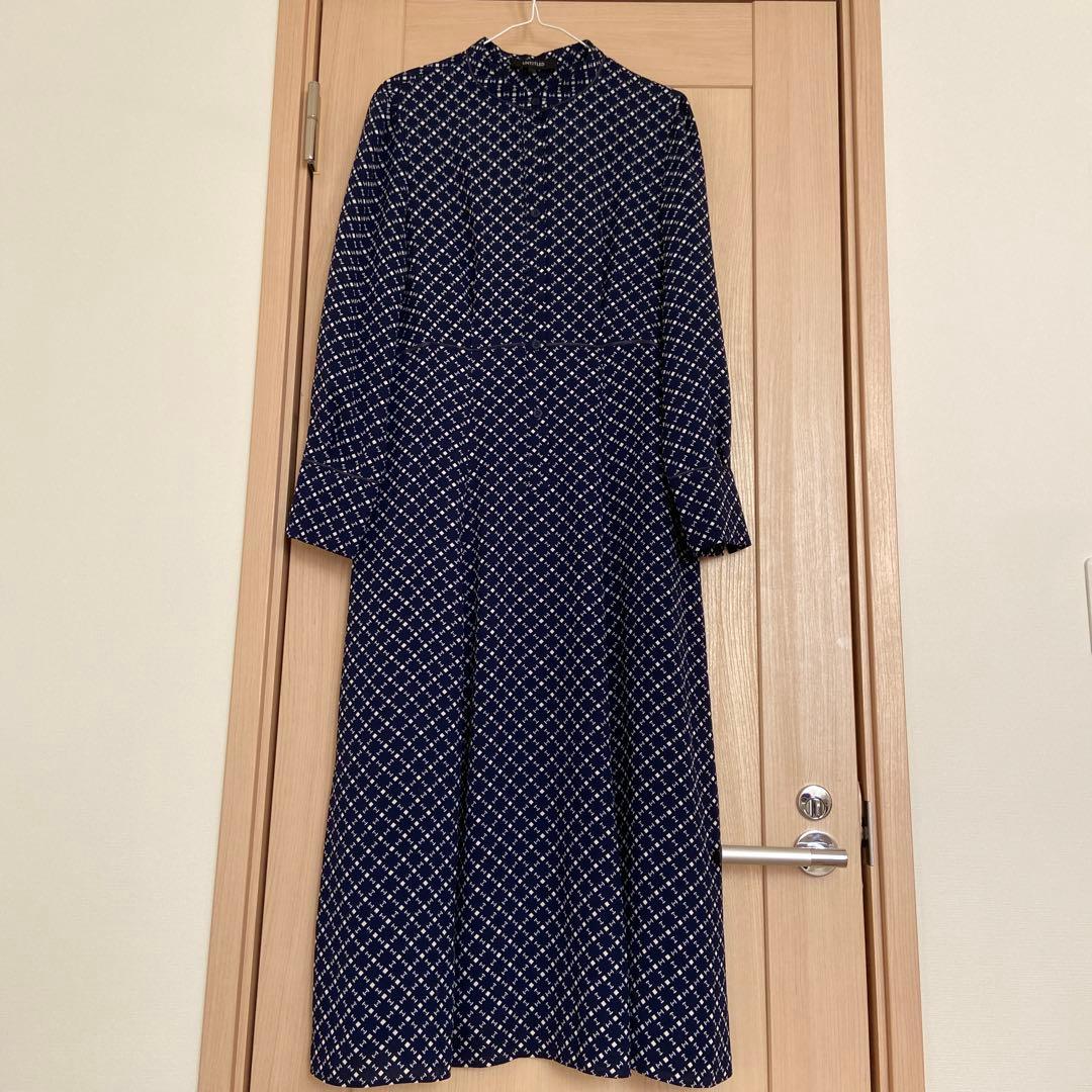 UNTITLED 【細見えが叶う】チェーン柄 プリントワンピース