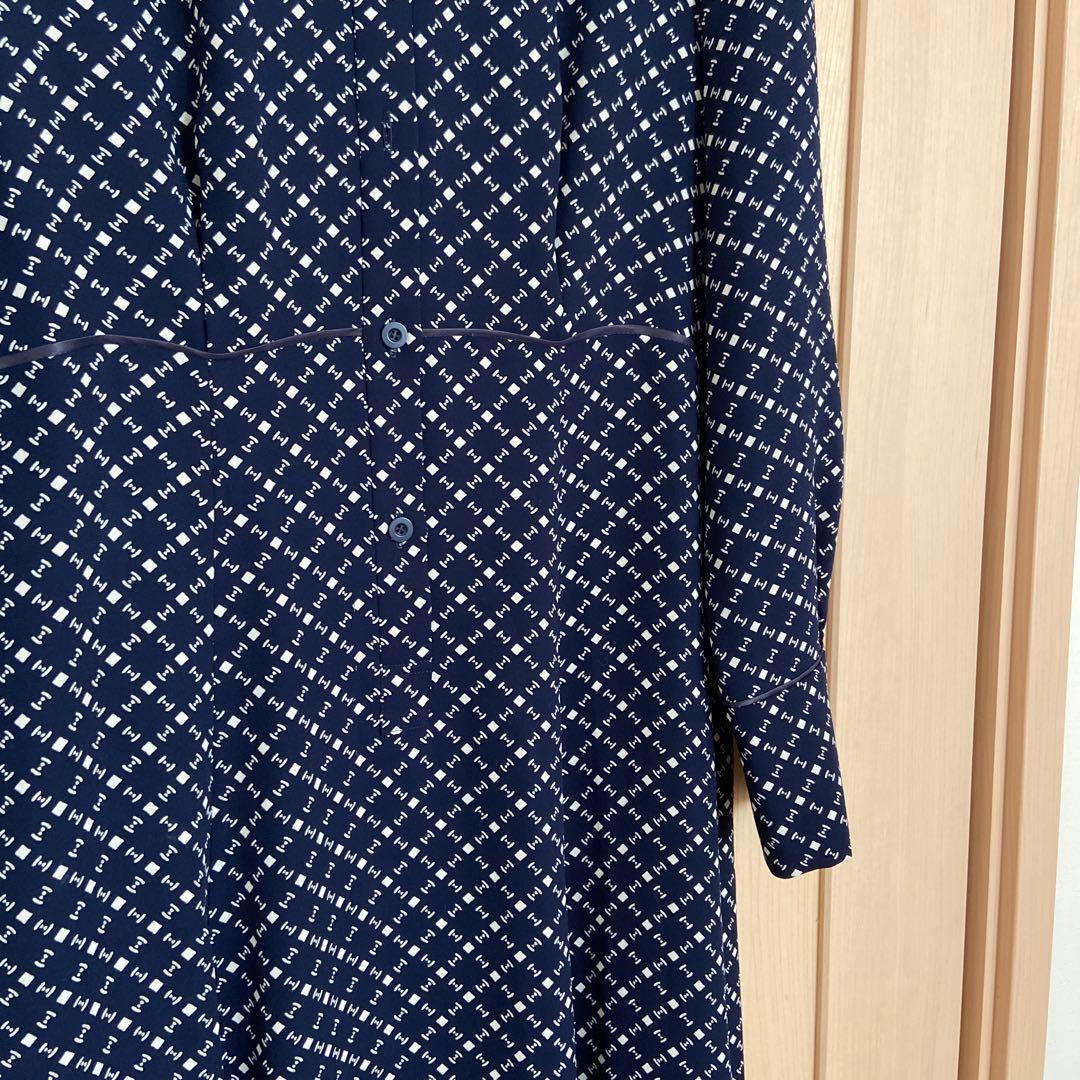 UNTITLED 【細見えが叶う】チェーン柄 プリントワンピース