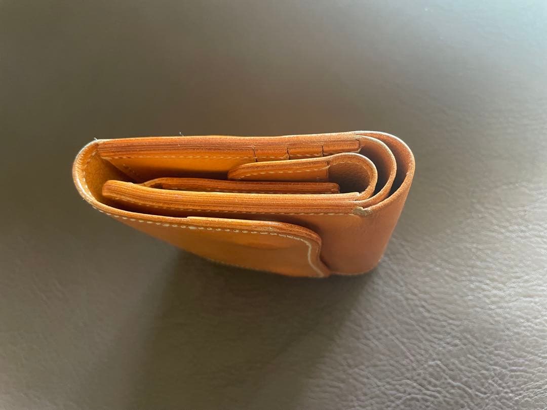 ラストクロップス折り財布（カスケード）