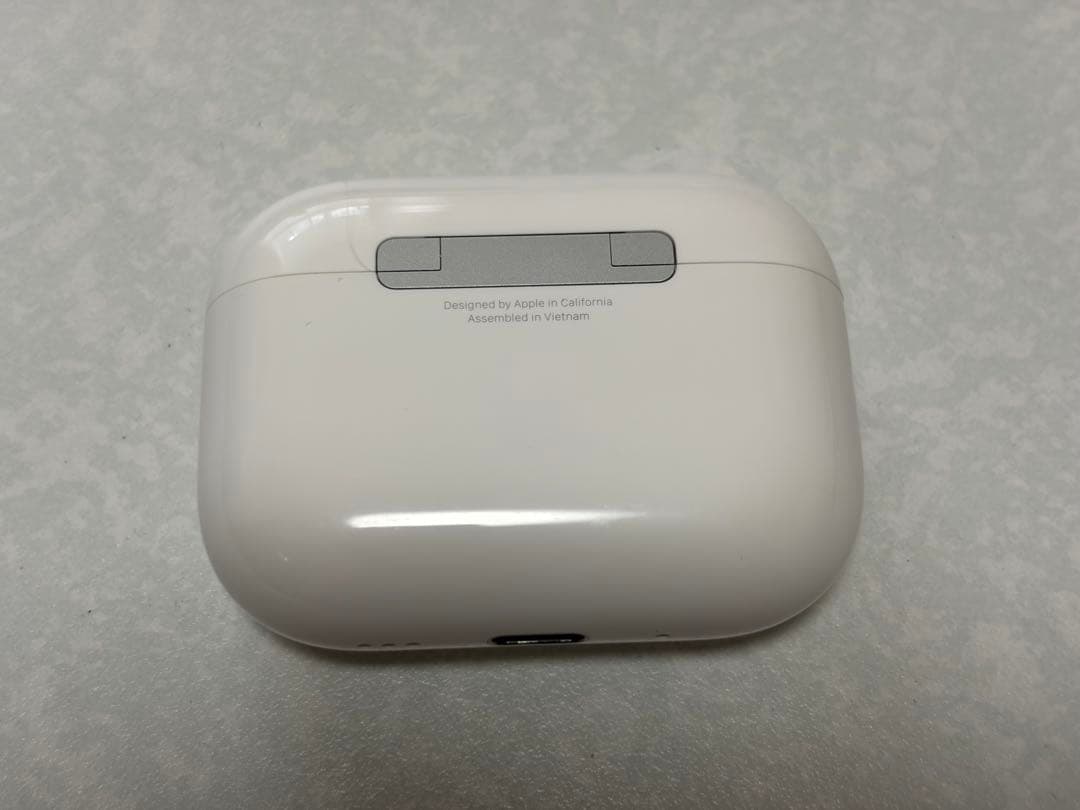 【正規品】AirPods Pro 第3世代 充電ケースのみ