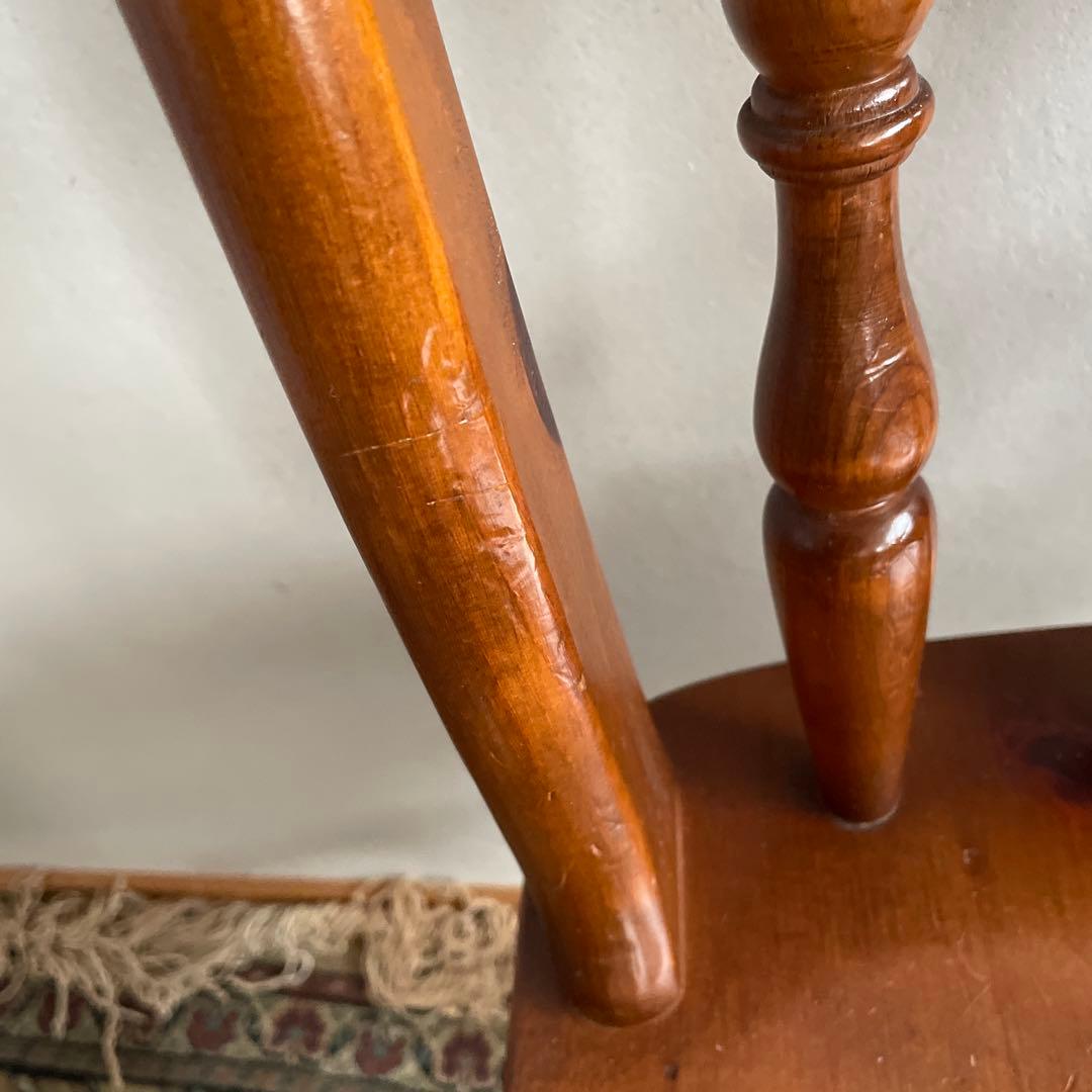 ③ コスガ家具　ウィンザーチェア　パイン材　ダイニングチェア