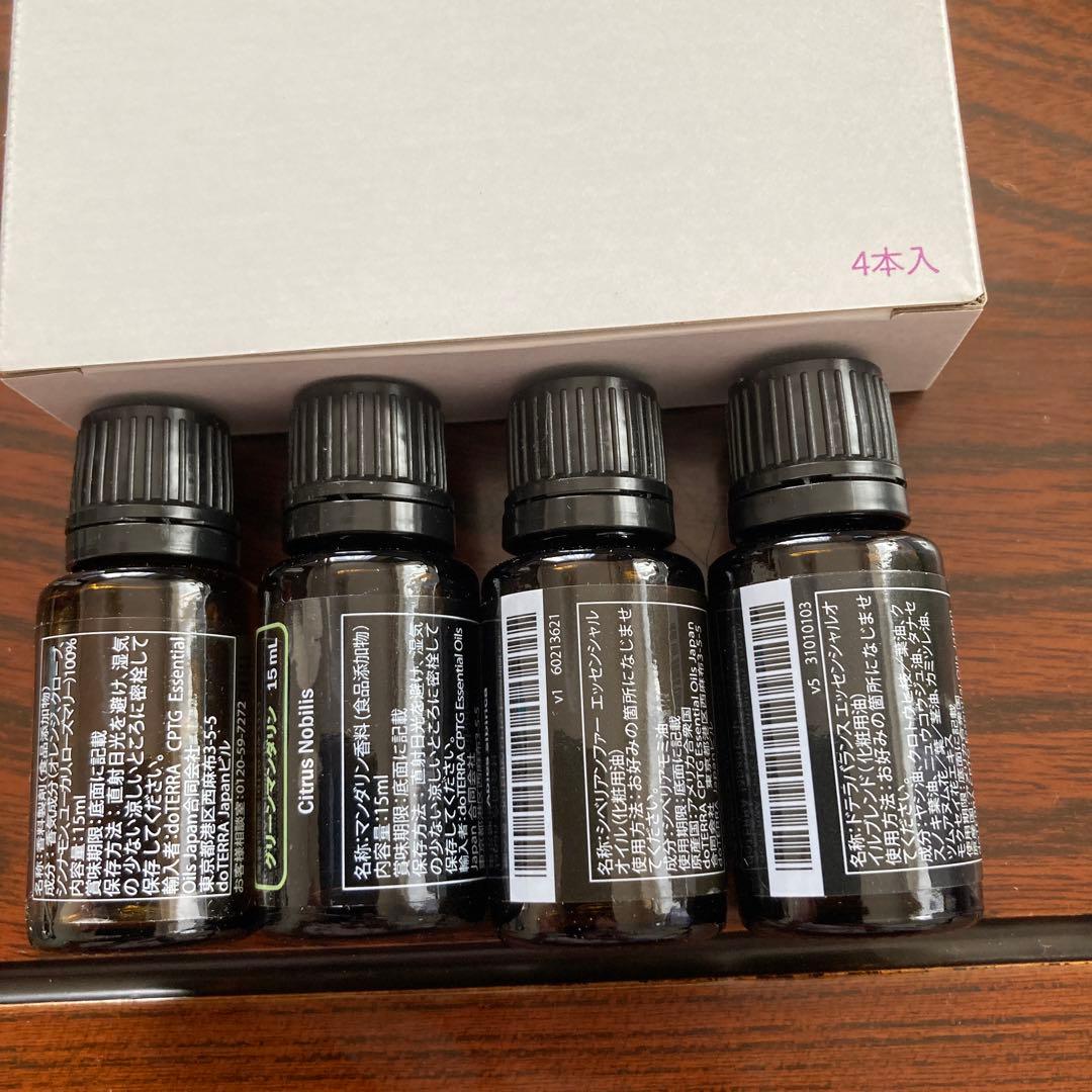 大特価【正規品】ドテラdoTERRAミネラルオリジナル1本アロマオイル4本