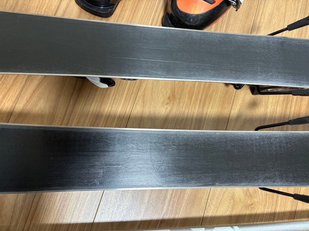 ロシニョールジュニア用スキーセット　スキー110cm／ブーツ20.5cm