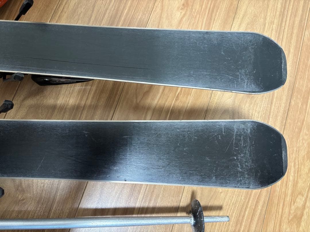 ロシニョールジュニア用スキーセット　スキー110cm／ブーツ20.5cm