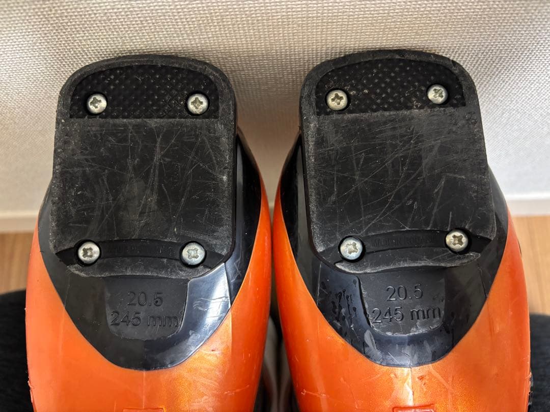 ロシニョールジュニア用スキーセット　スキー110cm／ブーツ20.5cm