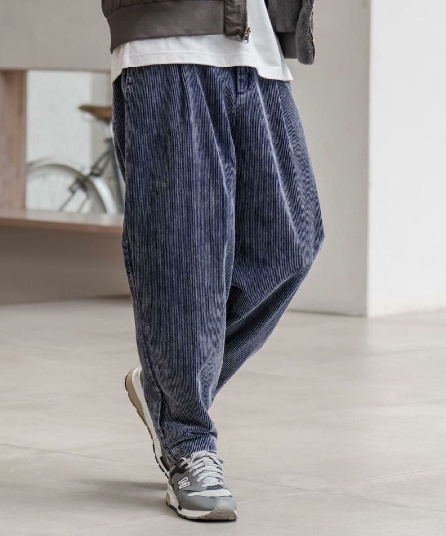 CAMBIO(カンビオ)フェード加工コーデュロイ バルーンテーパードパンツ