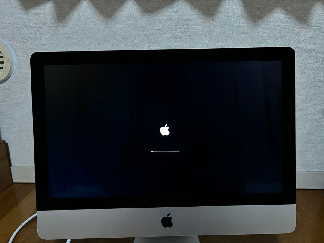 Apple iMac（21.5インチ / Late 2015）SSD搭載