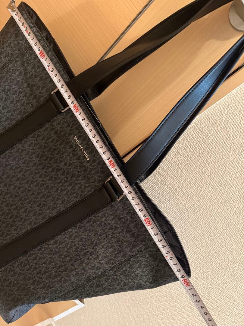 MICHAEL KORS ブラックトートバッグ