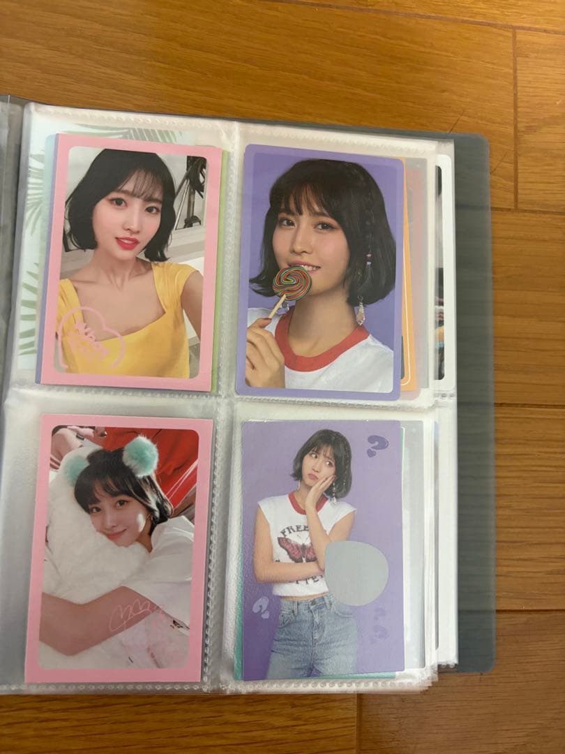 TWICE CDアルバムセット、公式ペンライトとうちわ、トレカ88枚セット