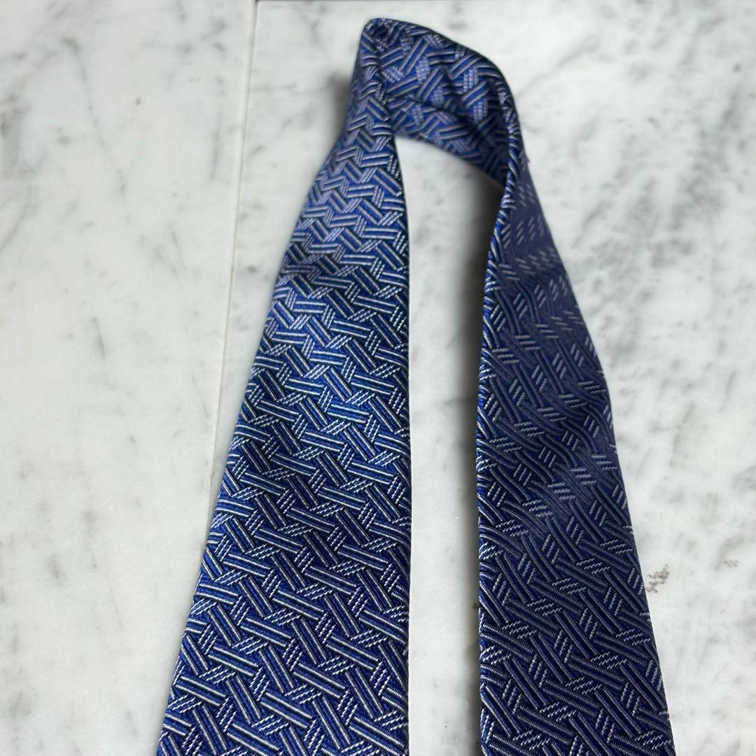 LANVIN ネクタイ ネイビー系 パターン柄 光沢