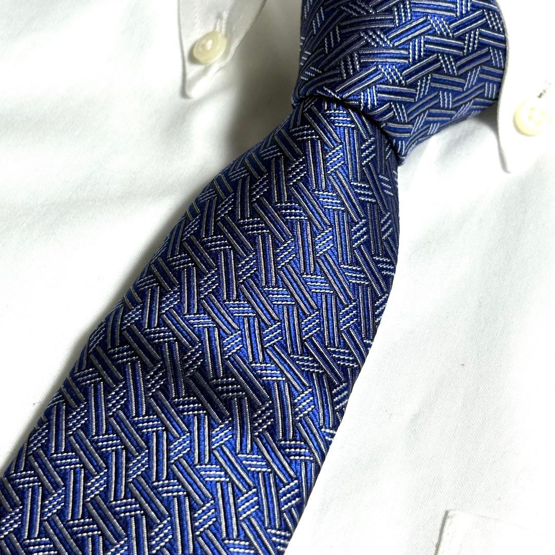 LANVIN ネクタイ ネイビー系 パターン柄 光沢