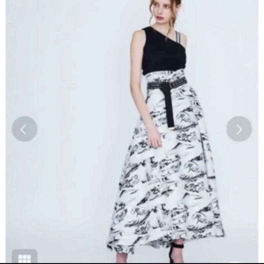 葛飾北斎　モノクロフレアスカート