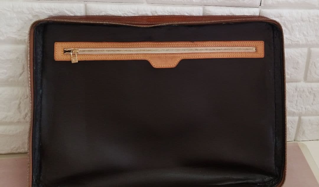 LOUIS VUITTON モノグラム ヴェルニ ヴァンダム ビジネスバッグ