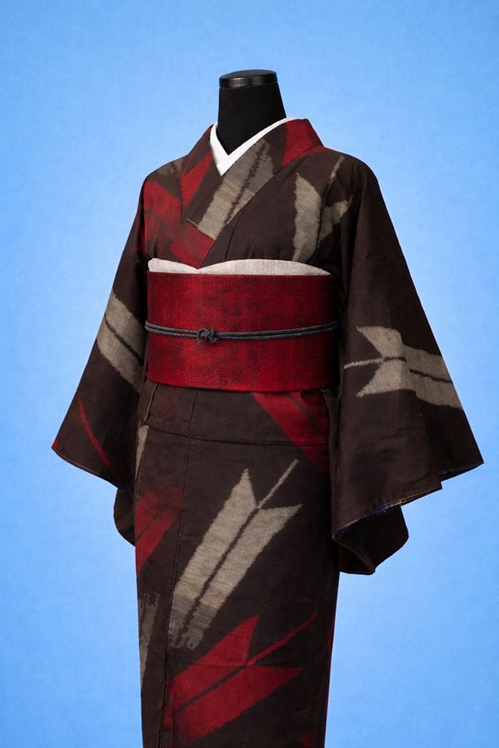 彩*様 美品　アンティーク　銘仙　矢羽柄