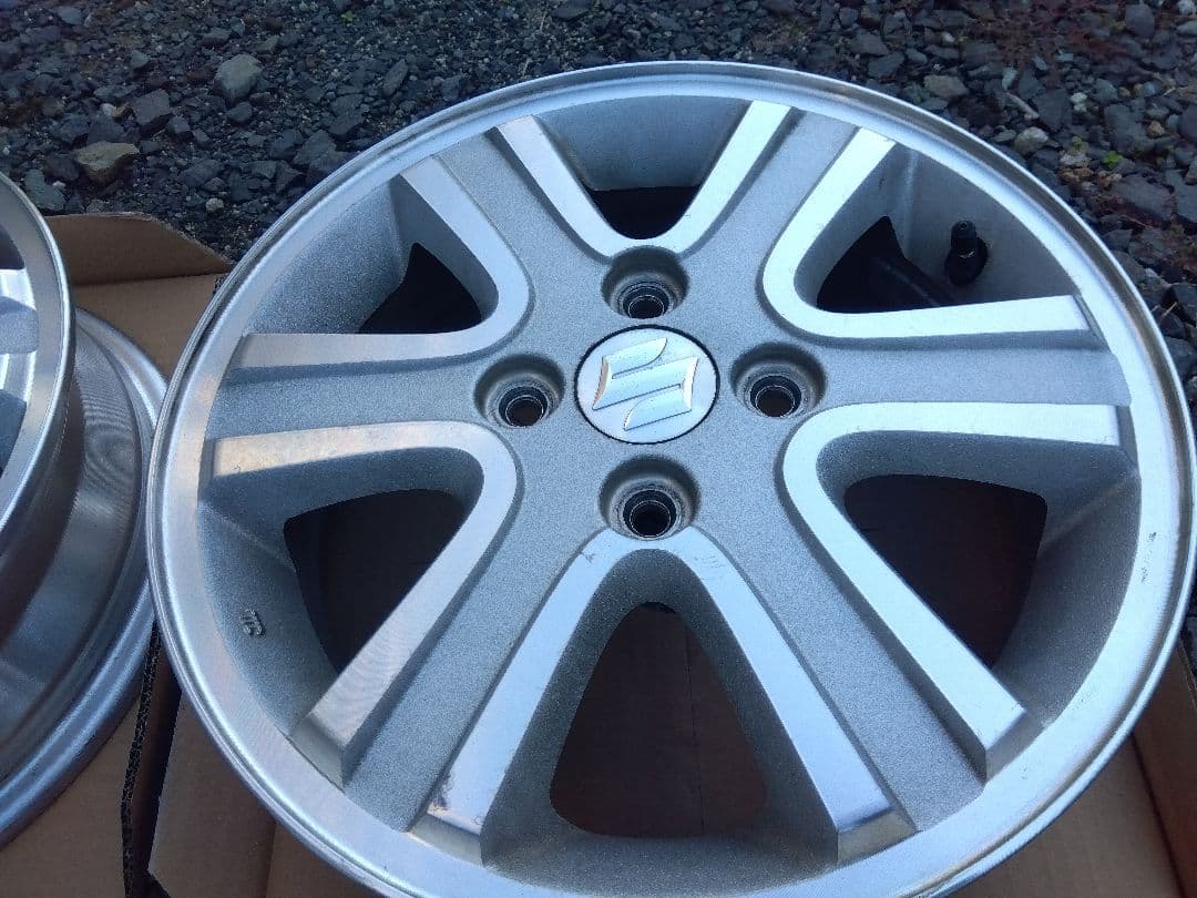 圭*様 スズキ純正　エブリィワゴンDA64W 14インチアルミWHEEL 4本セ