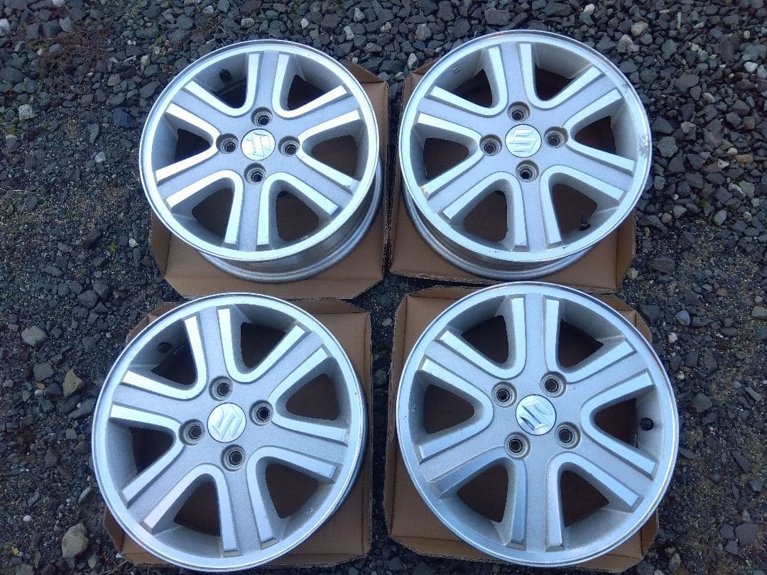 圭*様 スズキ純正　エブリィワゴンDA64W 14インチアルミWHEEL 4本セ