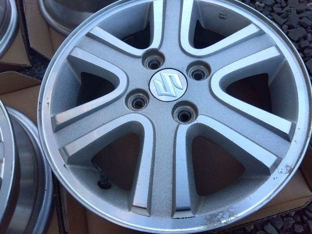 圭*様 スズキ純正　エブリィワゴンDA64W 14インチアルミWHEEL 4本セ