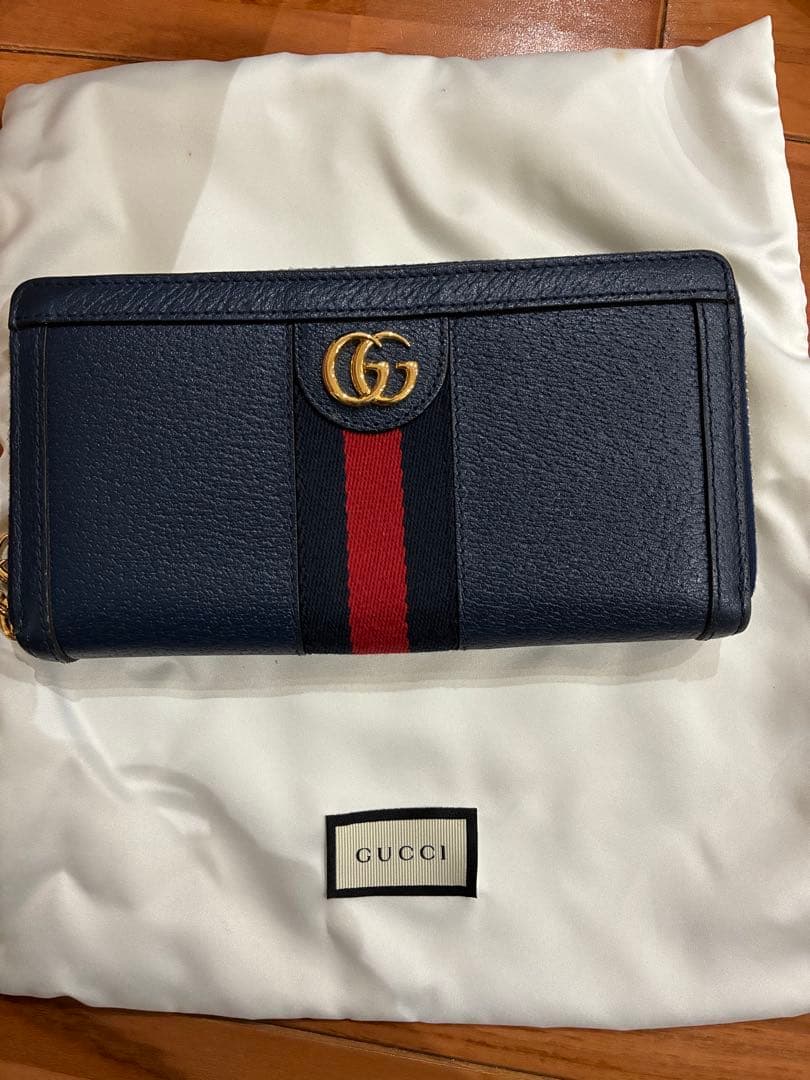 GUCCI ネイビー 長財布 GGロゴ