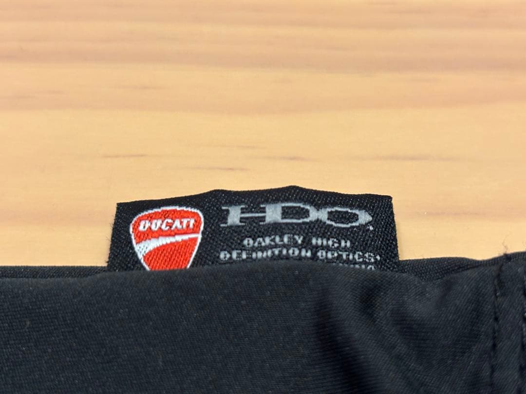 オークリー ピットブル ドゥカティ サングラス 限定品 偏光レンズ