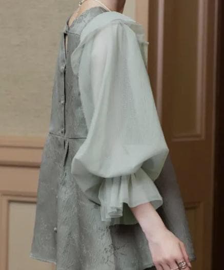 美品　ルイルエブティック　ジャカードタックフレアトップス＆テーパードパンツドレス