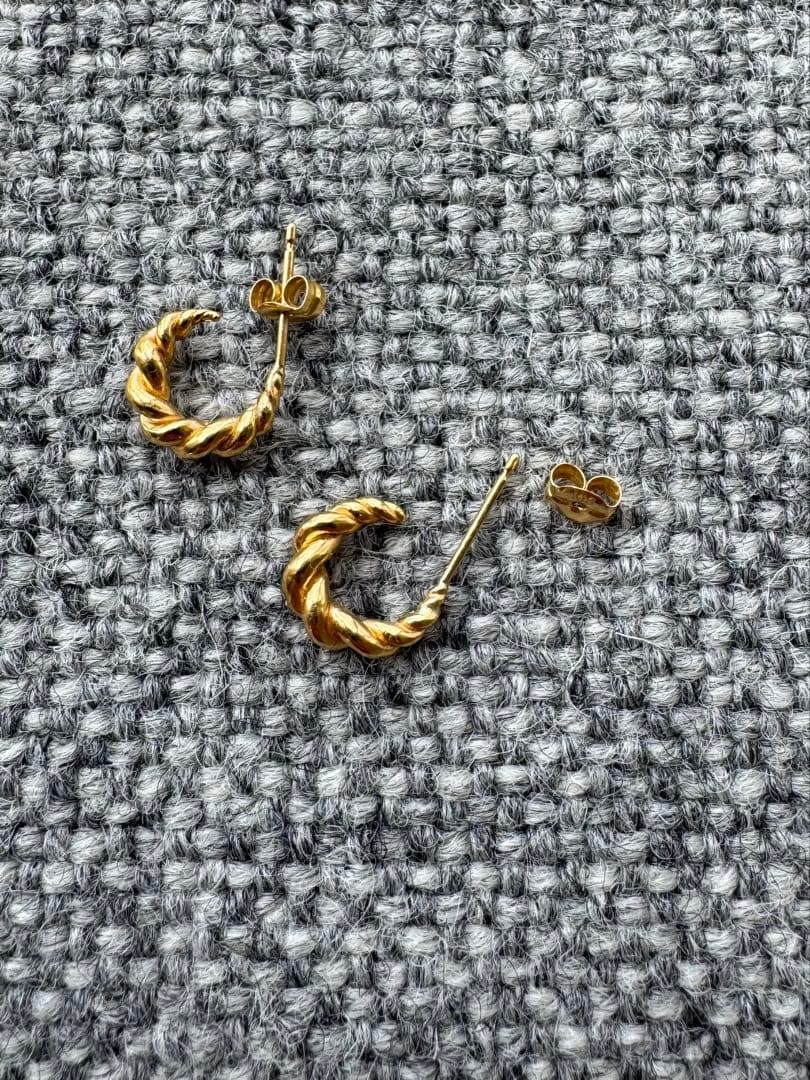 【めがね】source objects/ピアス/クロワッサン