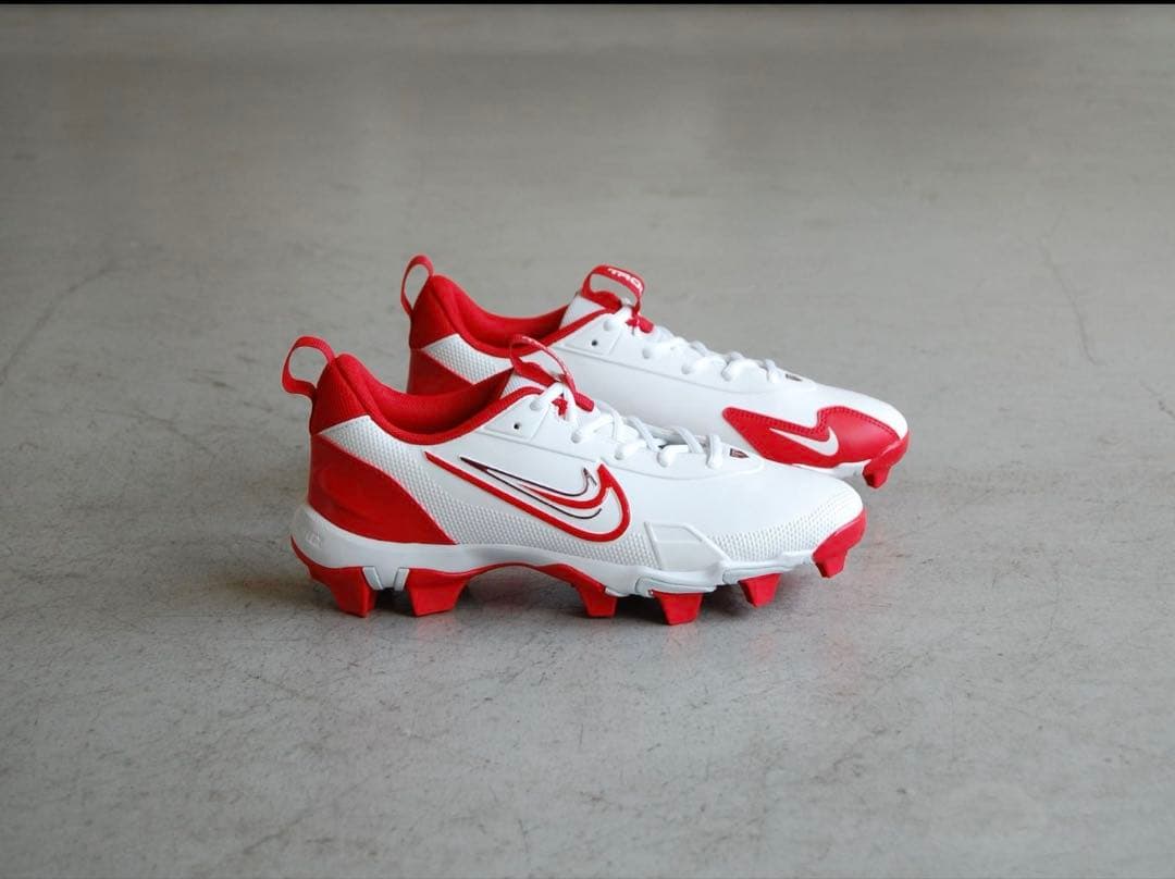野球 Nike スパイクシューズ 白/赤
