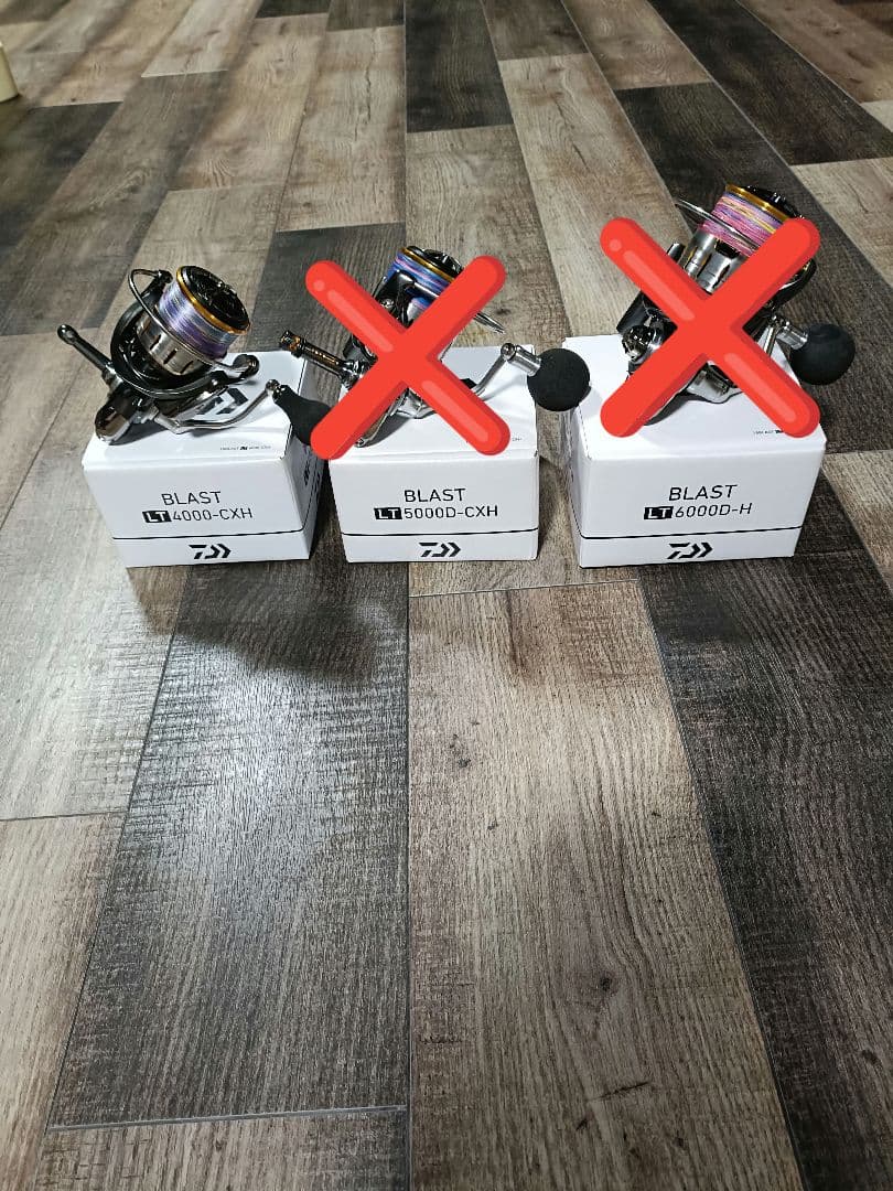 18 ブラスト LT4000-cxh スピニングリール Daiwa