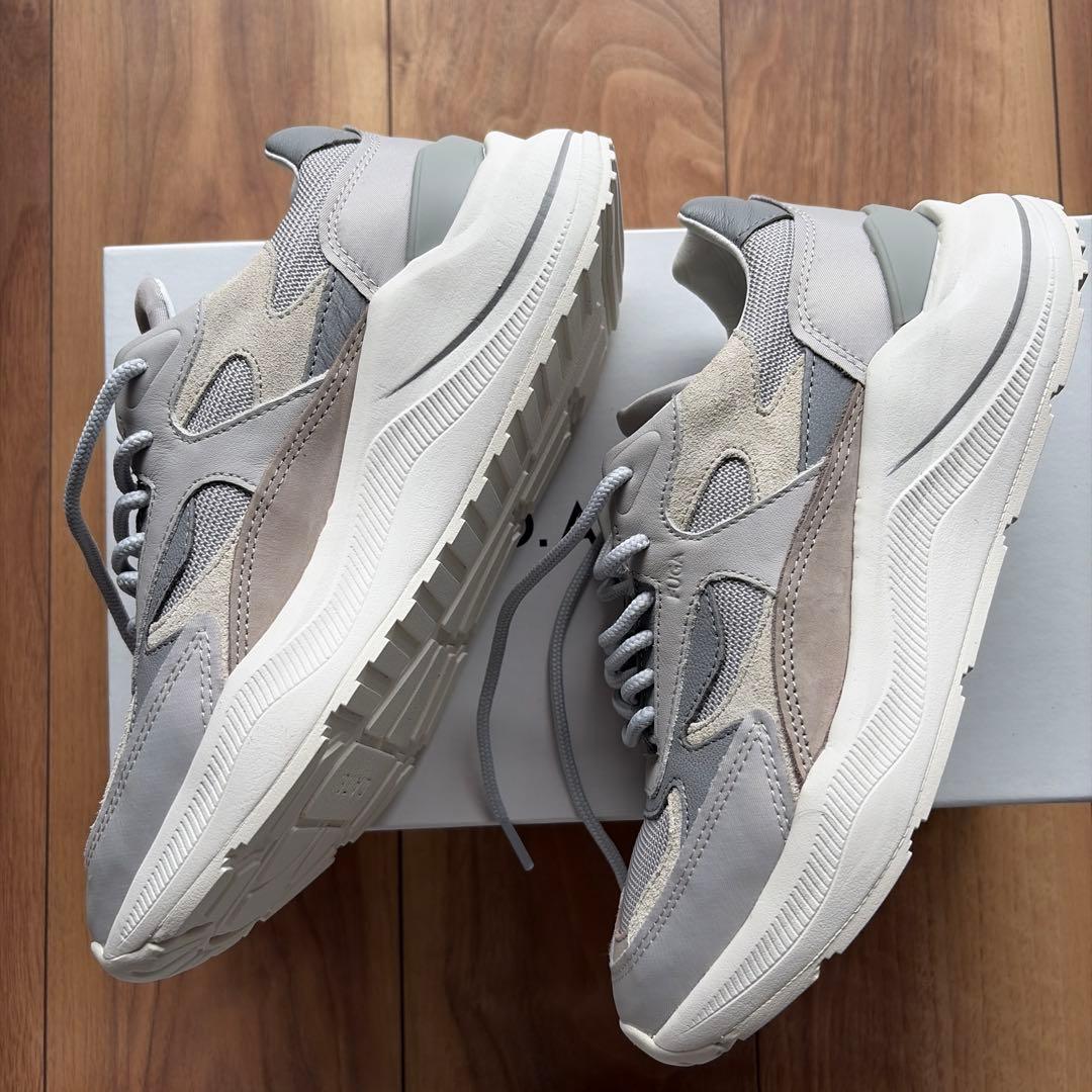 靴 D.A.T.E. FUGA PURE GREY 23.5