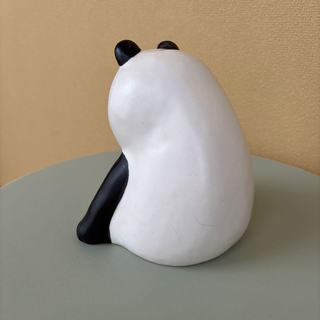 【未使用・保管品】Yonda? 新潮社 リサラーソン パンダの置物非売品